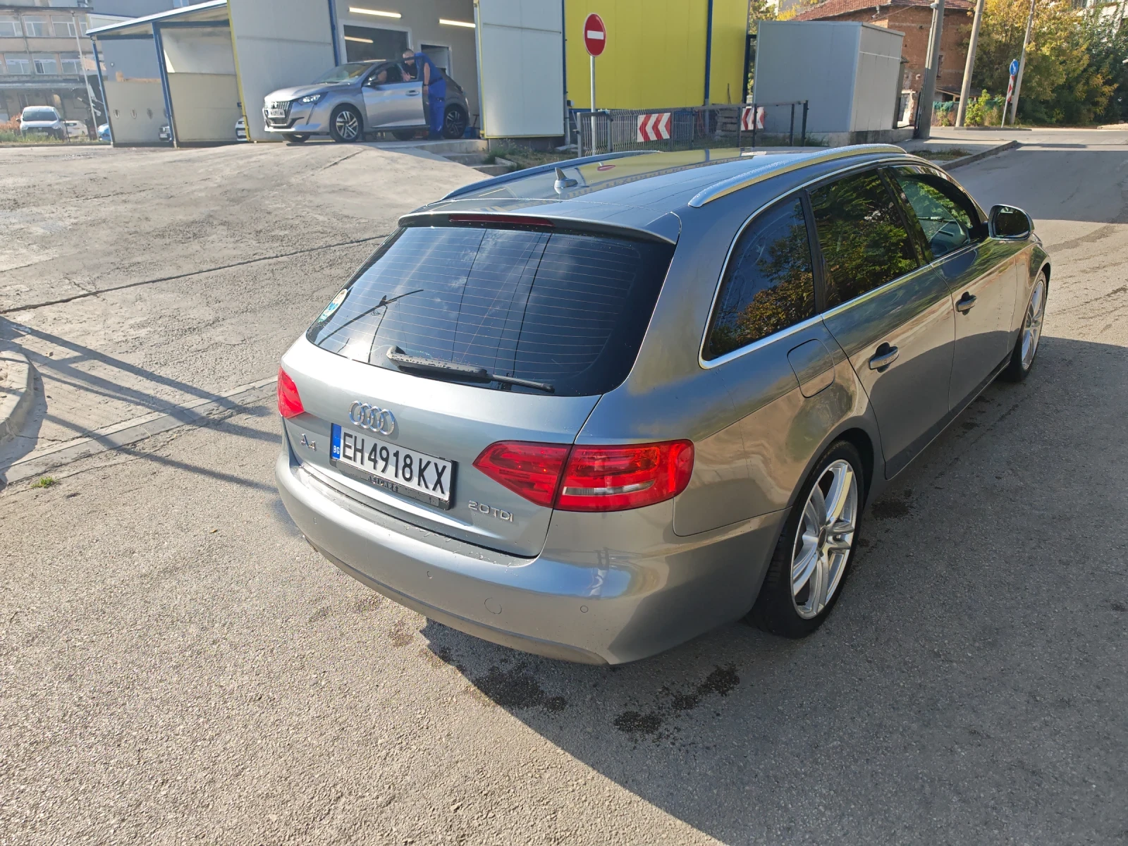 Audi A4, снимка 4 - Автомобили и джипове - 56215551