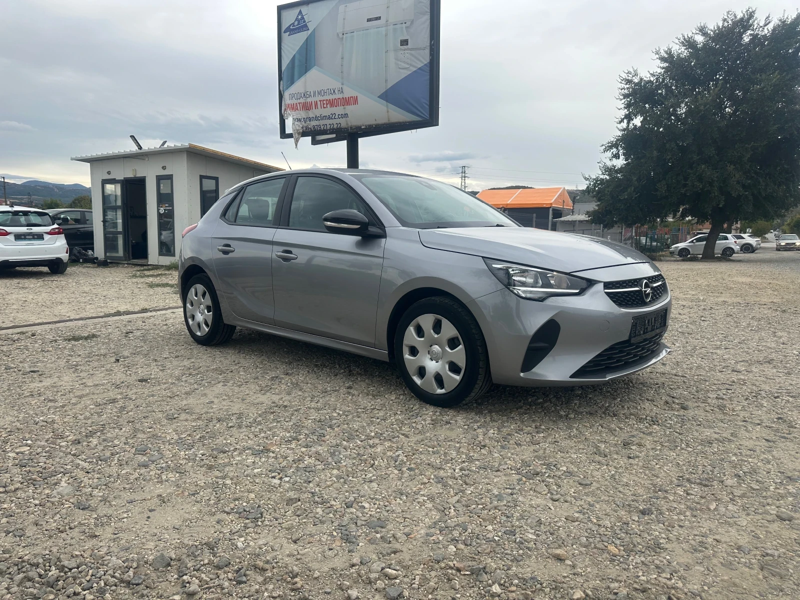 Opel Corsa 1.2 Turbo Edition, снимка 2 - Автомобили и джипове - 56228503