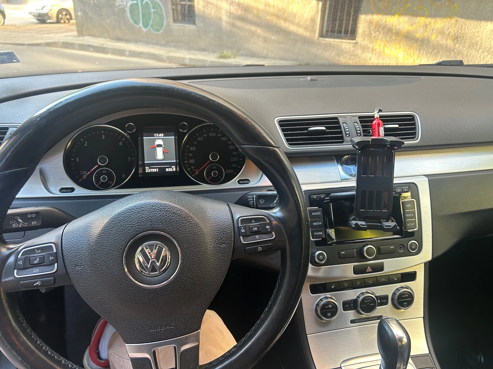 VW Passat, снимка 7 - Автомобили и джипове - 56331557