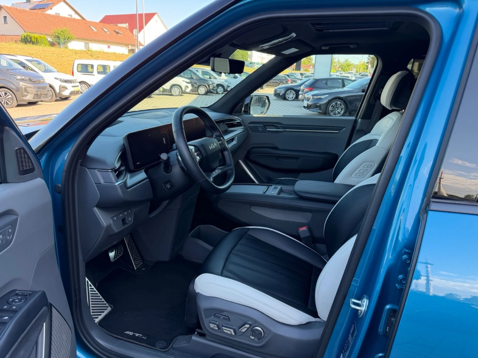 Kia EV9 Launch Edition* AWD, снимка 6 - Автомобили и джипове - 56438581