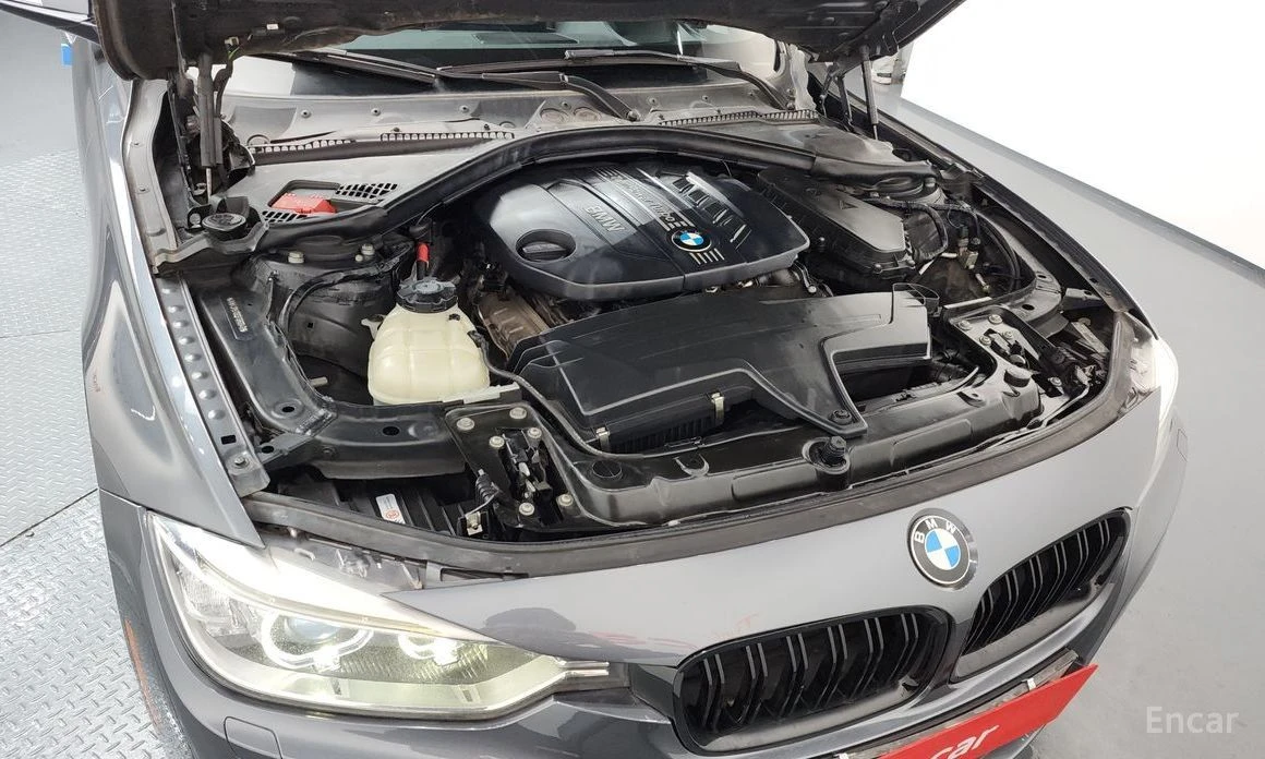 BMW 320, снимка 6 - Автомобили и джипове - 56451392