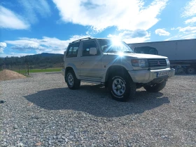 Mitsubishi Pajero 2.5, снимка 2 - Автомобили и джипове - 44891599