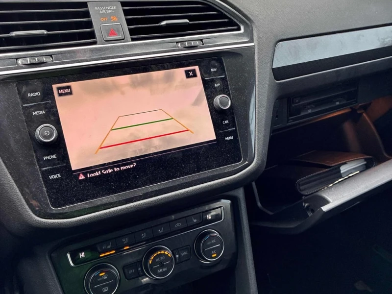 VW Tiguan * Highline * CARFAX * БЕЗ ПЪРВОНАЧАЛНА ВНОСКА, снимка 13 - Автомобили и джипове - 52973136