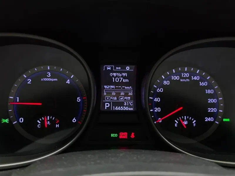 Hyundai Santa fe 2.2 4WD, снимка 16 - Автомобили и джипове - 56325621
