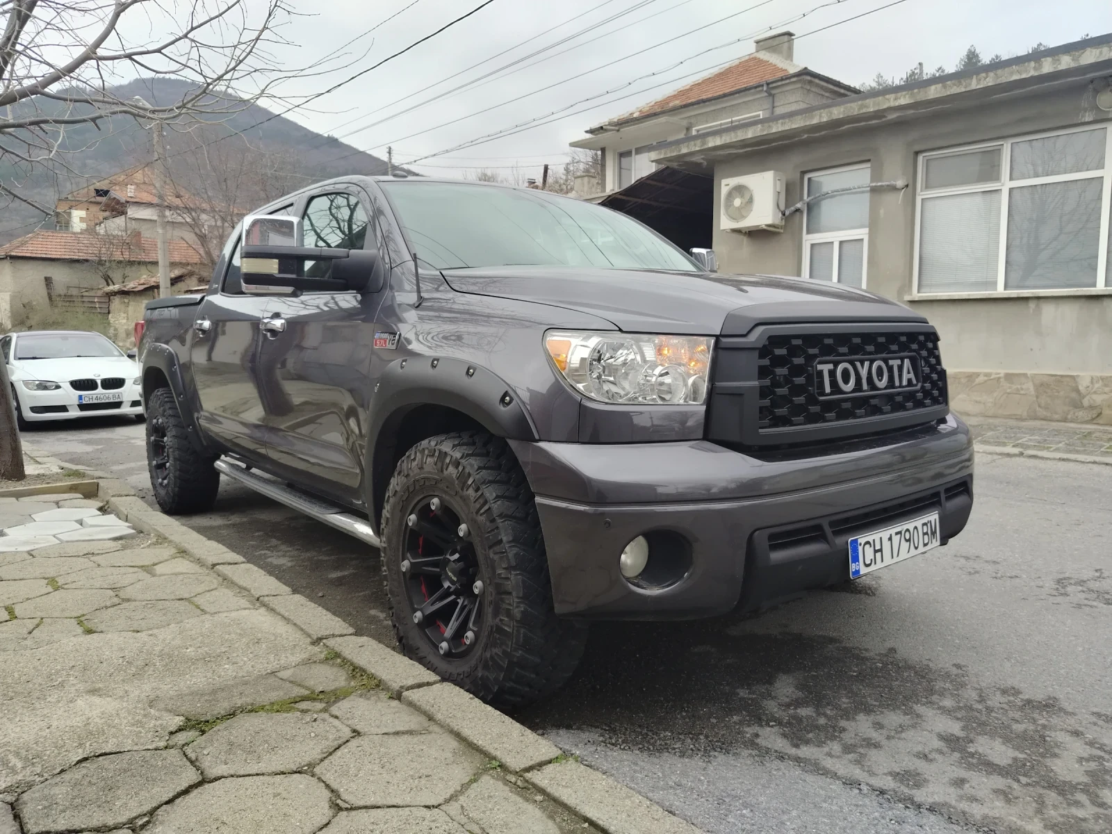 Toyota Tundra Trd, снимка 7 - Автомобили и джипове - 53935104