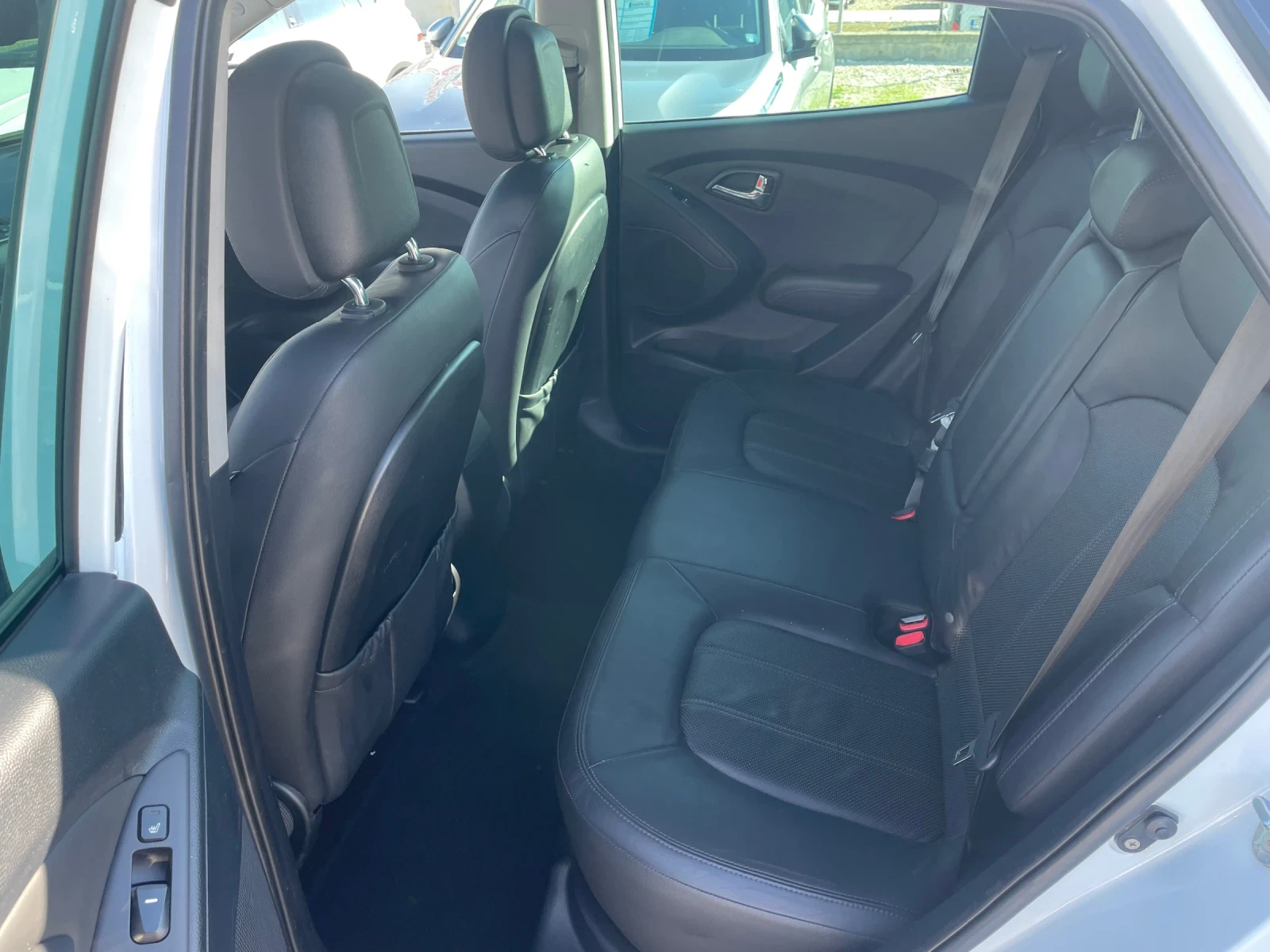 Hyundai IX35 2.0CRDI Full options Top - изображение 10