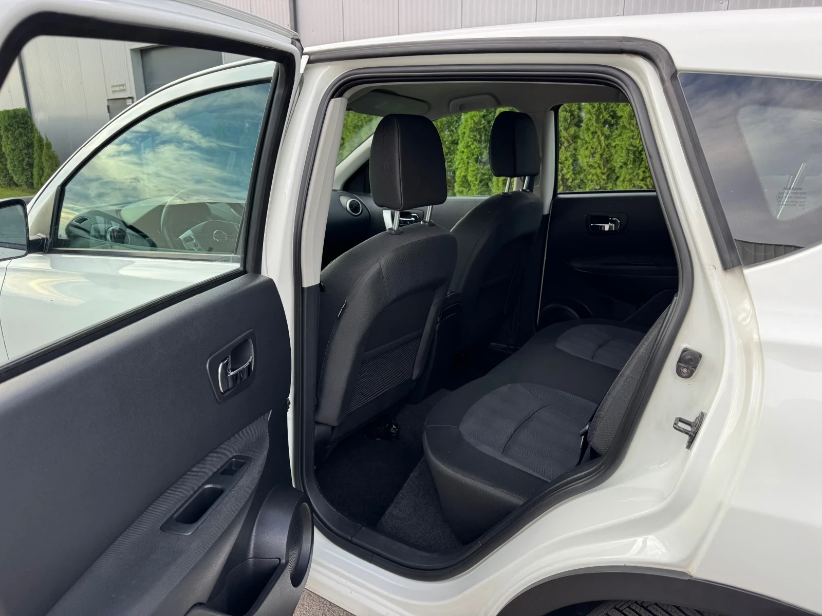 Nissan Qashqai 2.0dCi 4x4/Facelift/150./!!! | Mobile.bg   15