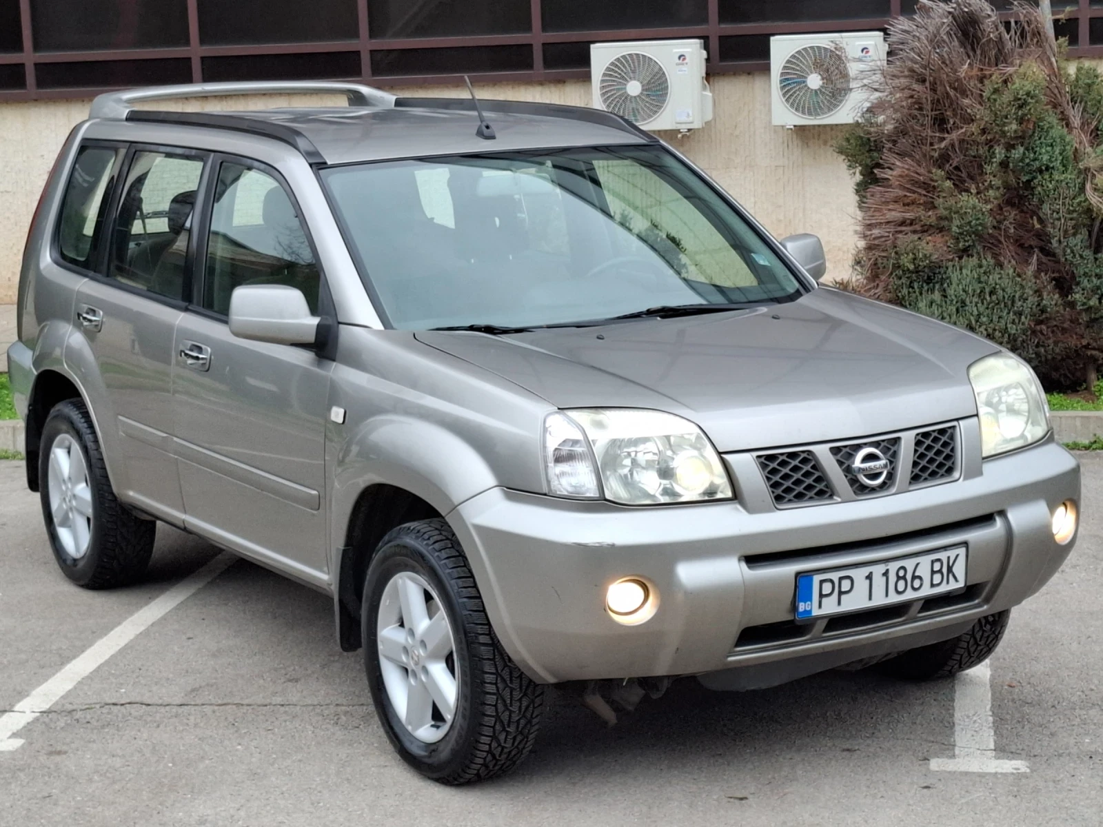 Nissan X-trail 2.2dCi 136hp * КЛИМАТИК * 4Х4 * ИТАЛИЯ *  - изображение 5
