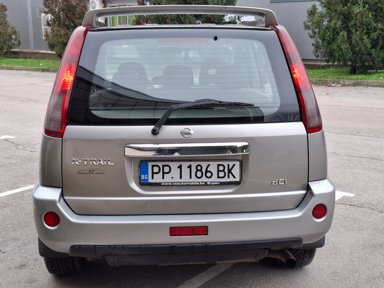 Nissan X-trail 2.2dCi 136hp * КЛИМАТИК * 4Х4 * ИТАЛИЯ *  - изображение 3