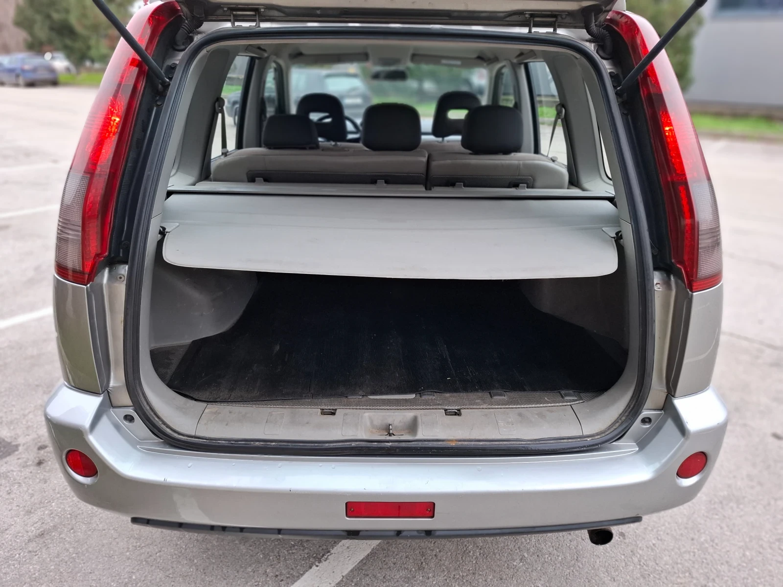 Nissan X-trail 2.2dCi 136hp * �������� * 4�4 * ������ *  | Mobile.bg � ����������� 13