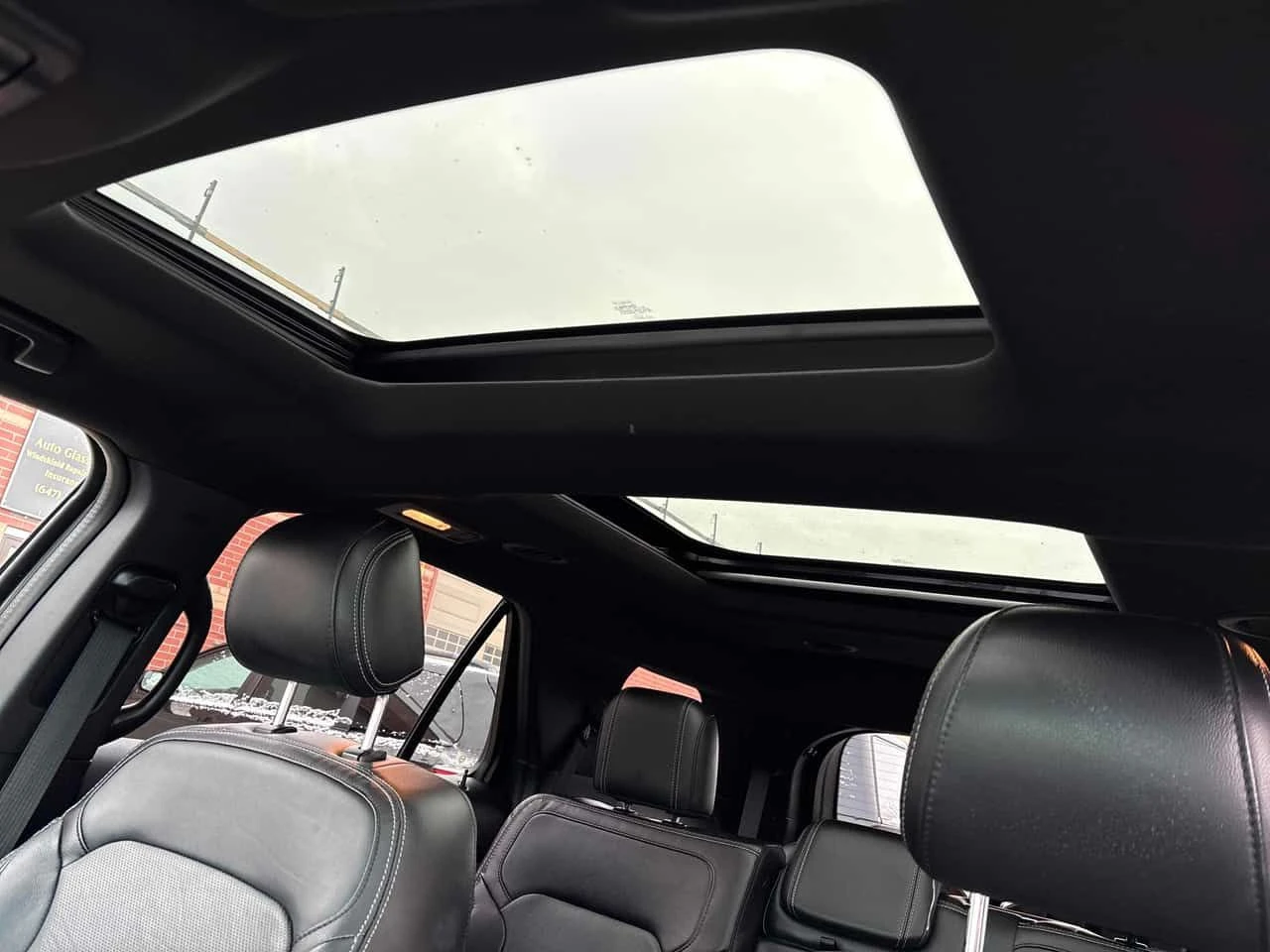 Ford Explorer LIMITED /CARFAX/Пано/Подгрев/Обдух/7 места/2 ключа, снимка 14 - Автомобили и джипове - 53967666