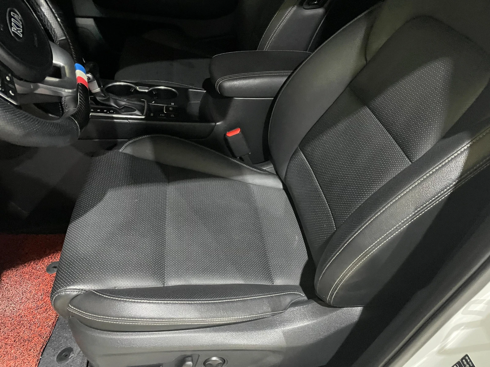 Kia Sportage 2.0D 4WD ! Intelligent !, снимка 9 - Автомобили и джипове - 54139104