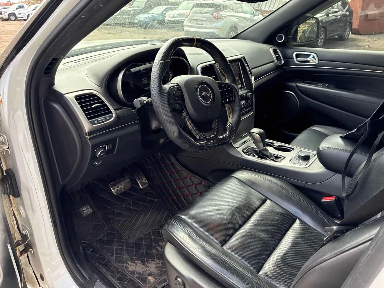 Jeep Grand cherokee Overland/ПАНОРАМА/ДИСТРОНИК, снимка 7 - Автомобили и джипове - 54499995