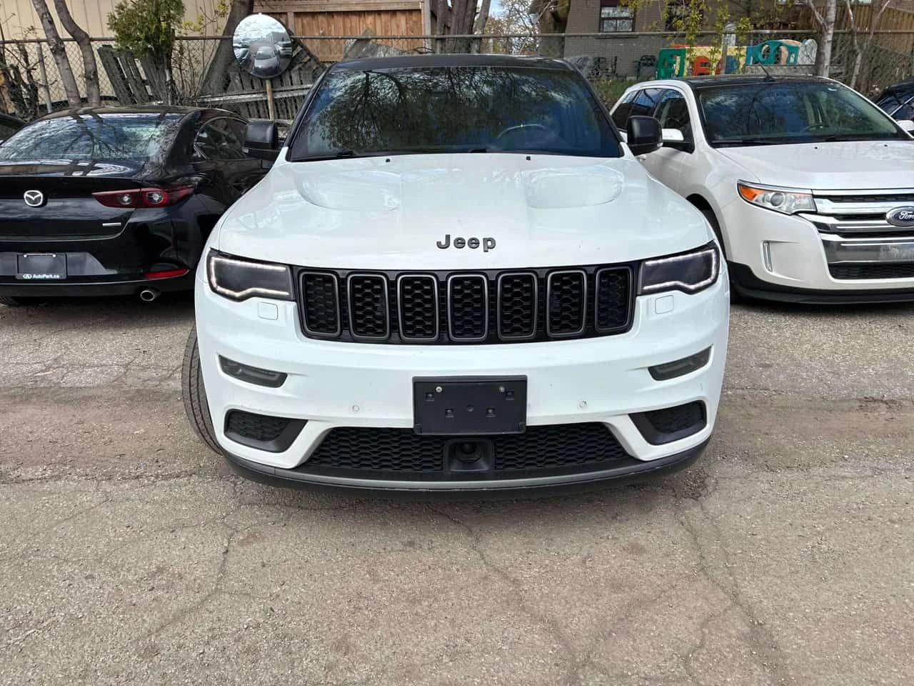 Jeep Grand cherokee Overland/ПАНОРАМА/ДИСТРОНИК, снимка 2 - Автомобили и джипове - 54499995