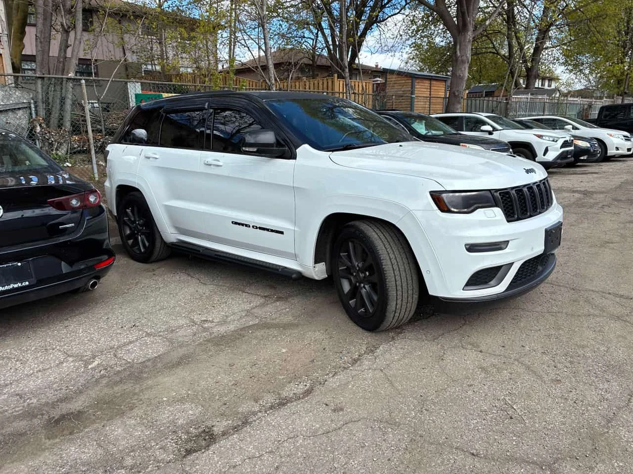 Jeep Grand cherokee Overland/ПАНОРАМА/ДИСТРОНИК, снимка 4 - Автомобили и джипове - 54499995
