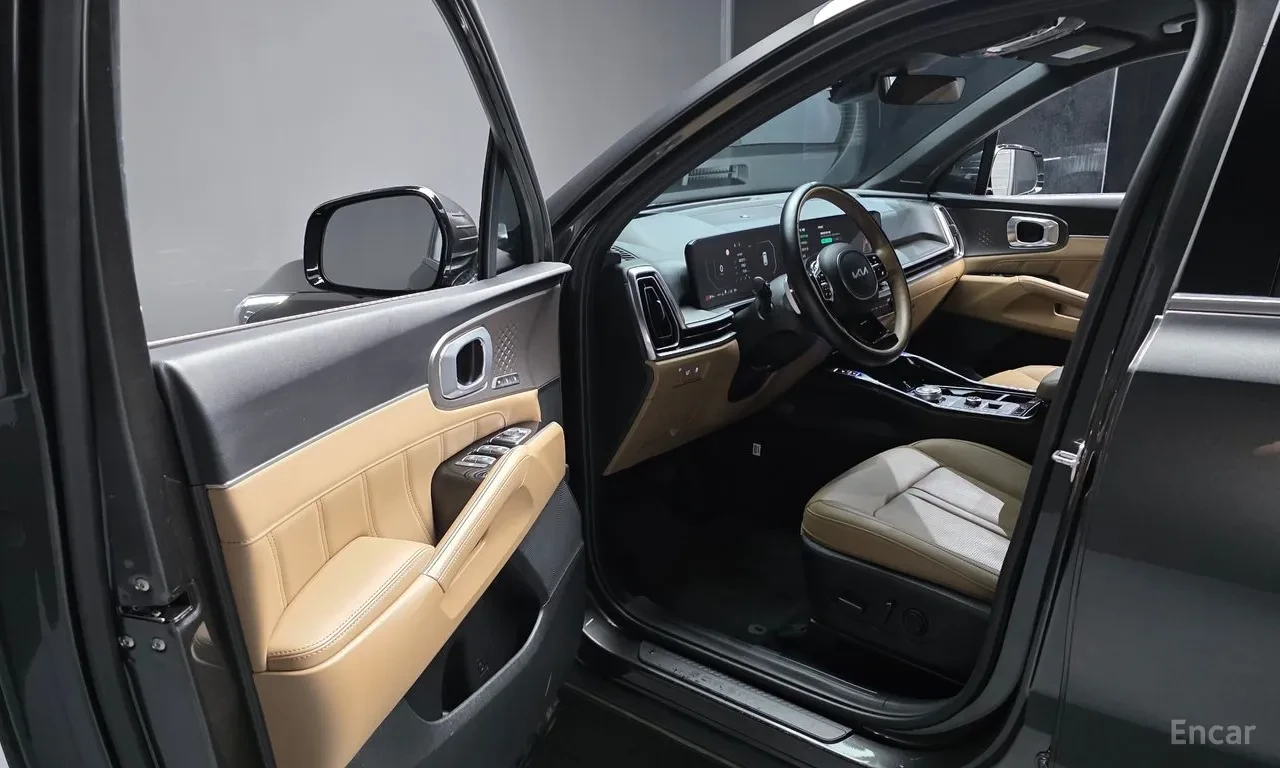 Kia Sorento NOBLESSE | 360 | HUD| MirrorCAM| STYLE PKG, снимка 9 - Автомобили и джипове - 55753848