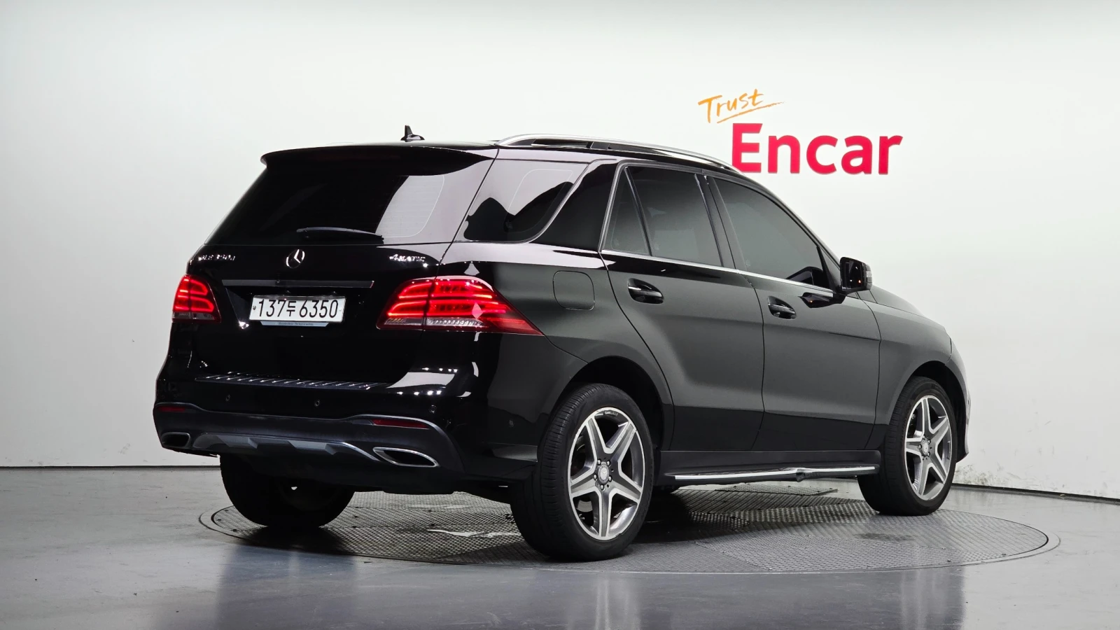 Mercedes-Benz GLE 350 2016 350d 4Matic Amg Line , снимка 2 - Автомобили и джипове - 56296527