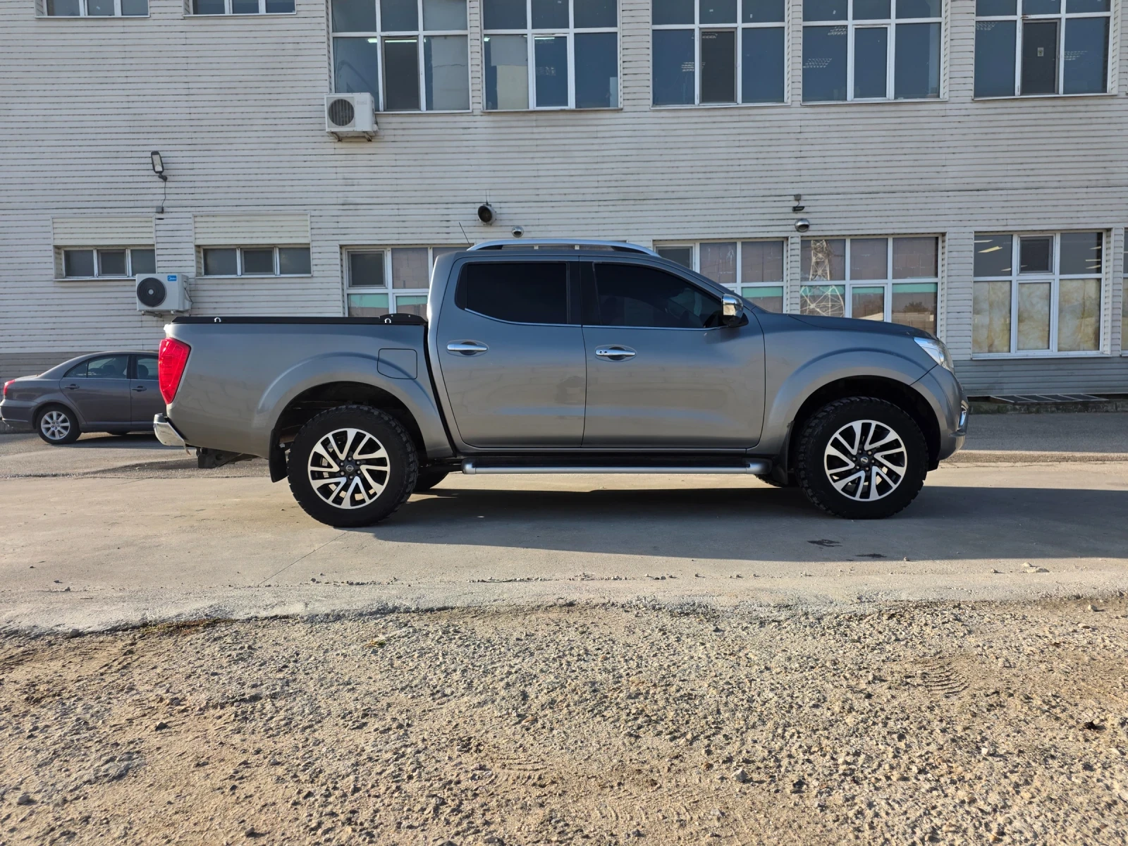 Nissan Navara 2.3 190 euro 6, снимка 3 - Автомобили и джипове - 56553238