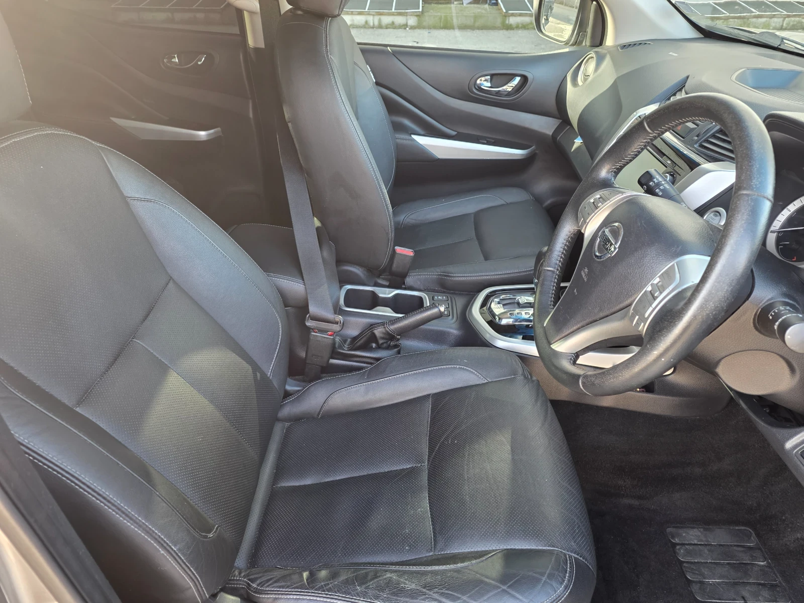 Nissan Navara 2.3 190 euro 6, снимка 10 - Автомобили и джипове - 56553238