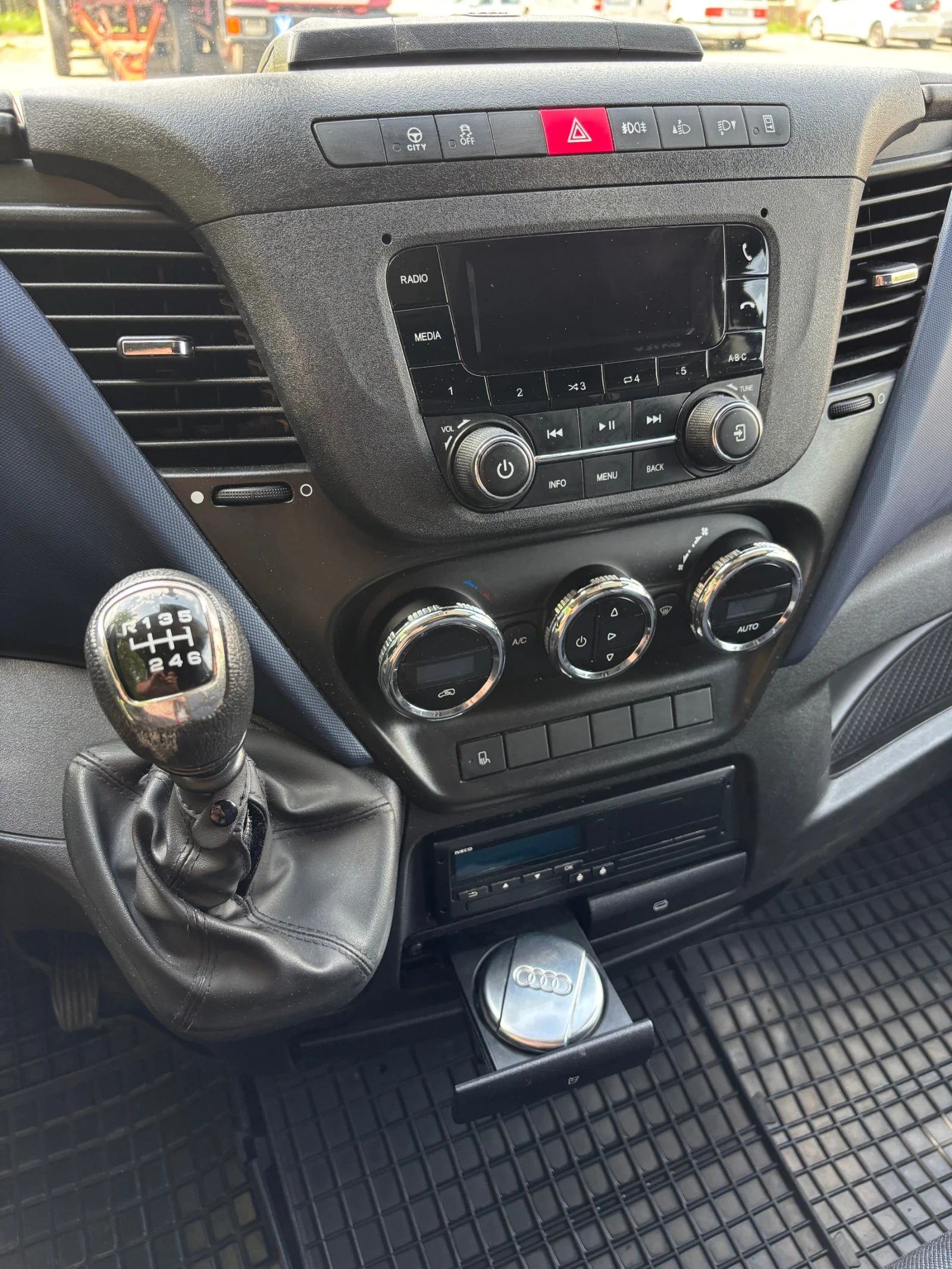 Iveco Daily 35S18 FULL LED | Mobile.bg   13