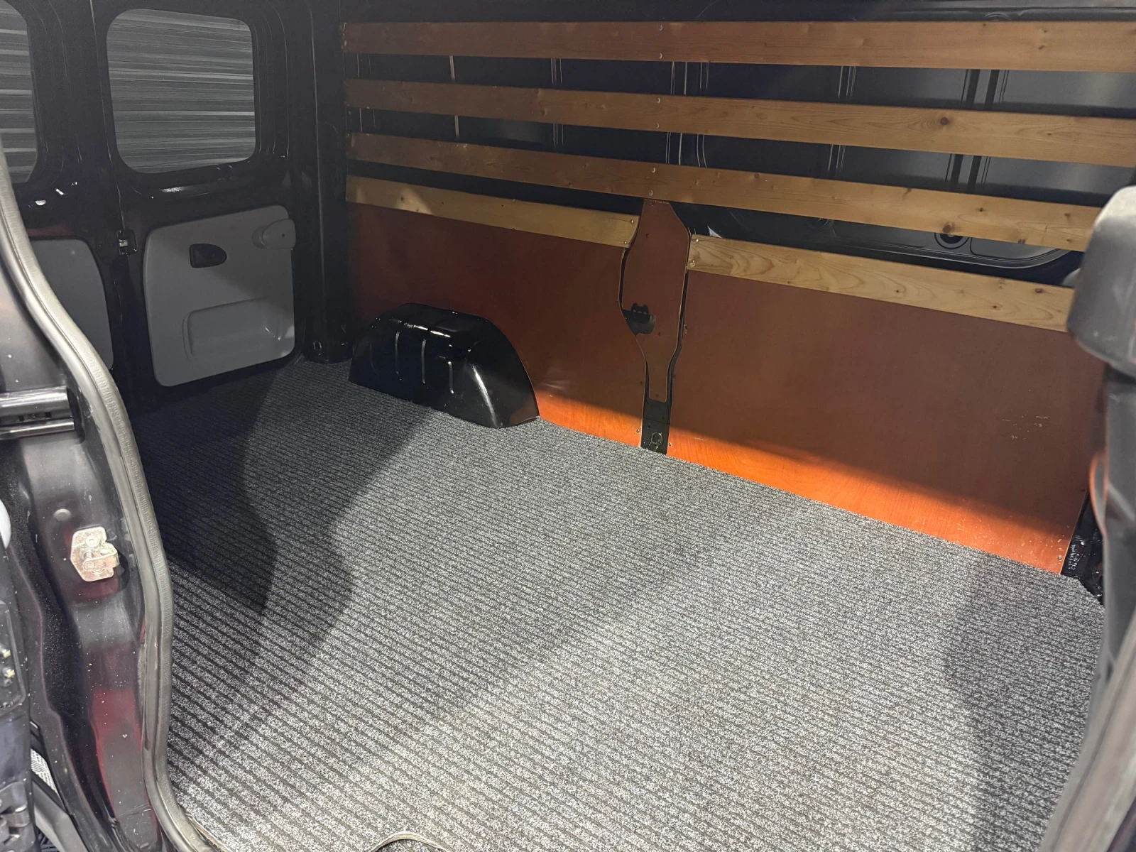 Opel Vivaro 2.0CDTI FACE, снимка 9 - Бусове и автобуси - 53819054