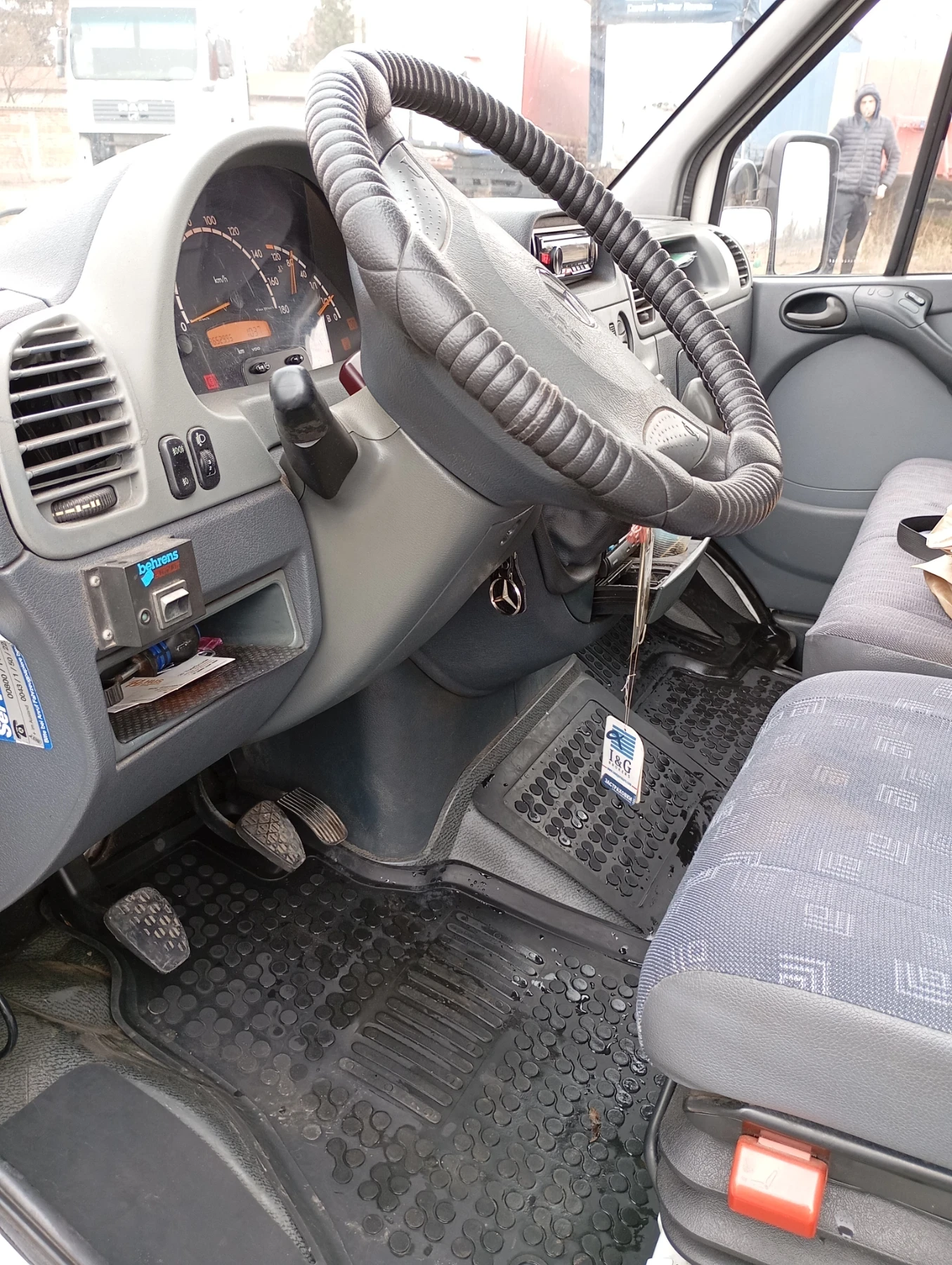 Mercedes-Benz Sprinter 416 Бордови, снимка 4 - Бусове и автобуси - 55697856