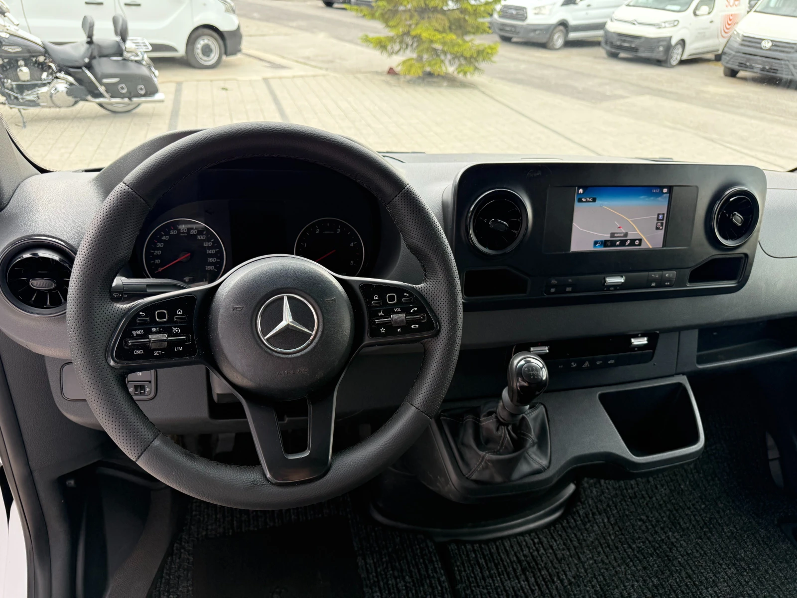 Mercedes-Benz Sprinter 314CDI Клима L1H1 Еuro 6 , снимка 14 - Бусове и автобуси - 55752987