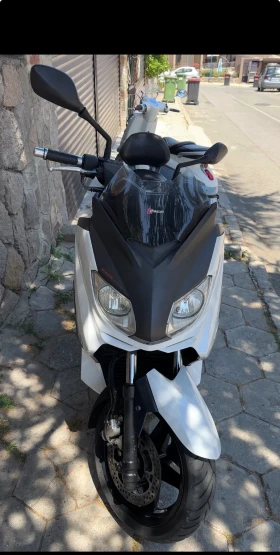 ����� �� �������� �� Yamaha X-max 250i 