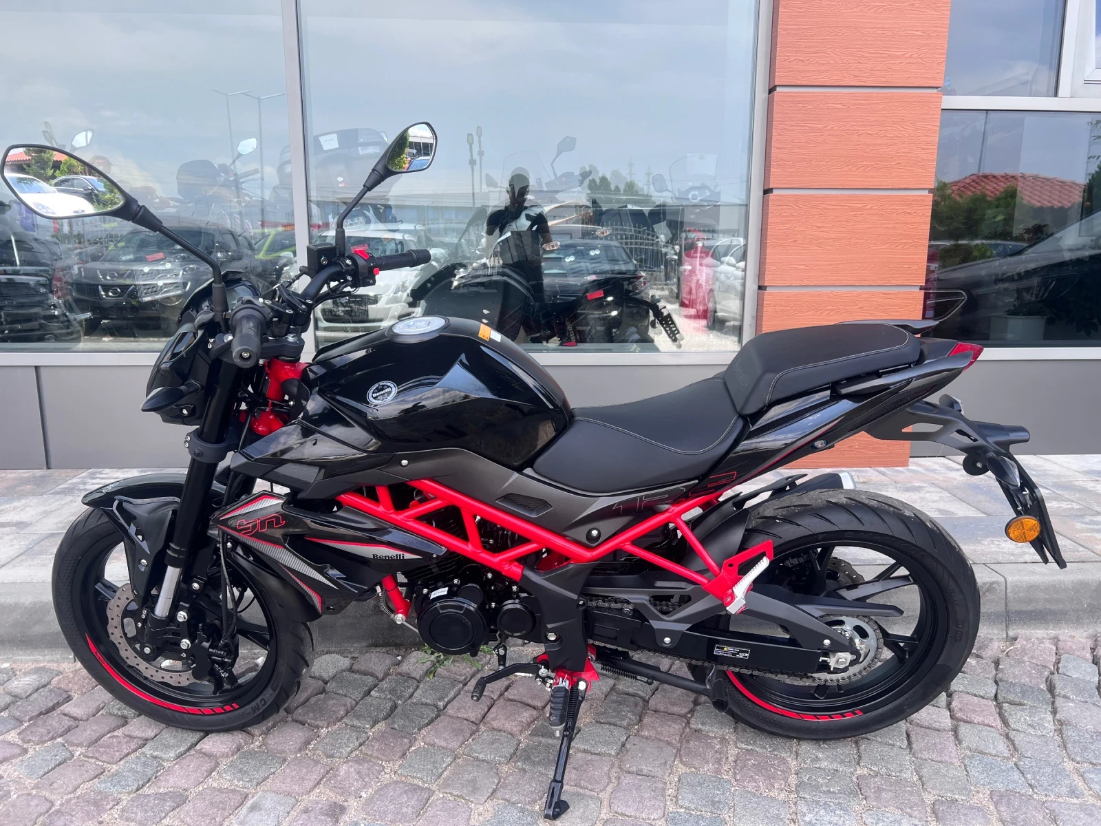 Benelli 125 BN 125 A1, снимка 4 - Мотоциклети и мототехника - 55415194