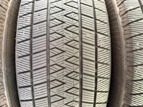Гуми Зимни 225/65R17, снимка 5