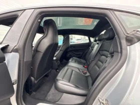Porsche Taycan 4S  CARFAX, снимка 9