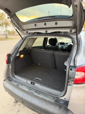 Renault Captur 1.2i Швейцаря, снимка 8