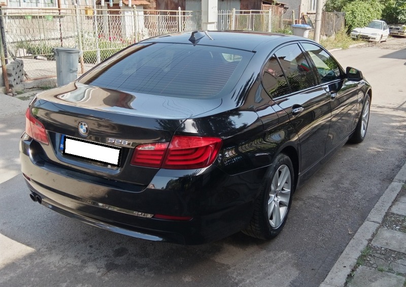 BMW 528 3.0i, снимка 4 - Автомобили и джипове - 42362235