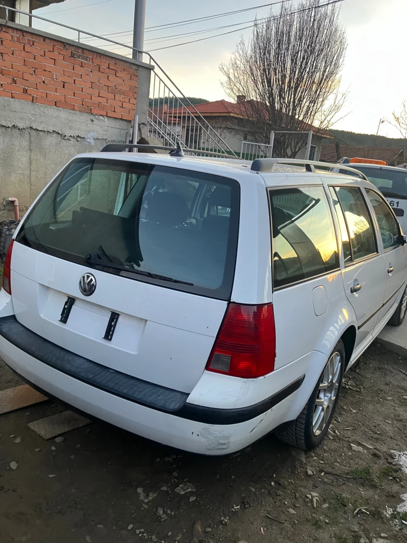 VW Golf, снимка 3 - Автомобили и джипове - 48393784