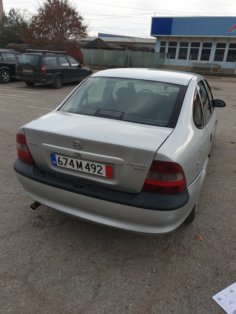 Opel Vectra, снимка 5 - Автомобили и джипове - 48417522