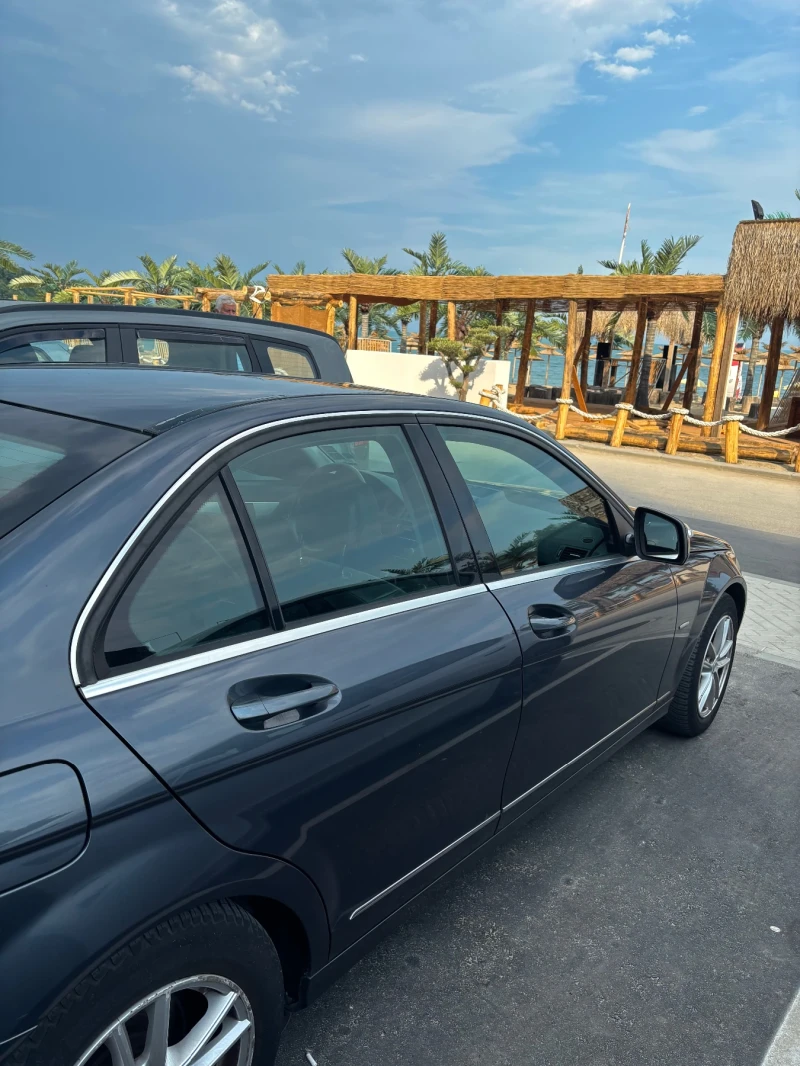Mercedes-Benz C 200 Kompressor, снимка 7 - Автомобили и джипове - 52125184