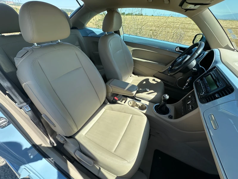 VW Beetle 1.8 Turbo, снимка 12 - Автомобили и джипове - 52126233