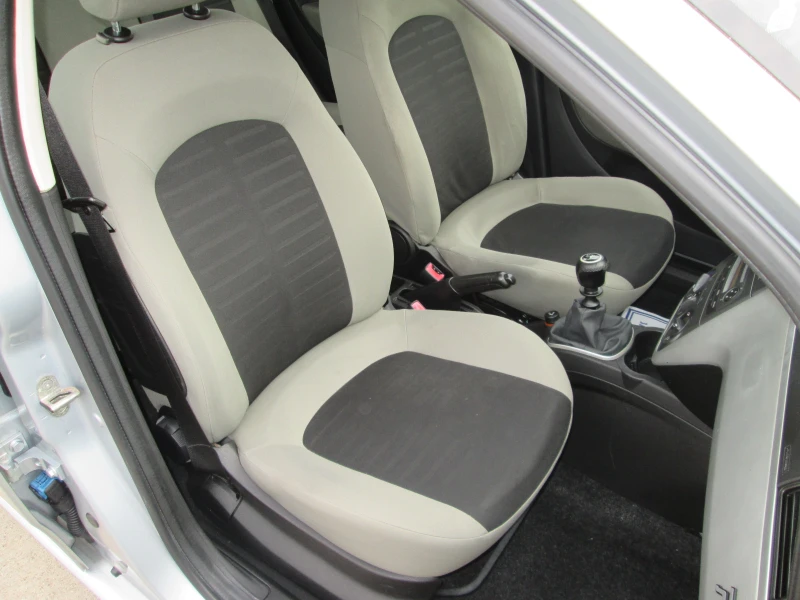 Fiat Punto 1.2I KLIMA, снимка 15 - Автомобили и джипове - 52288040