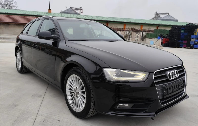 Audi A4 2.0TDI-LED-BI-XENON-NAVI-ПОДГЯВАНЕ-EU-5, снимка 8 - Автомобили и джипове - 52817425