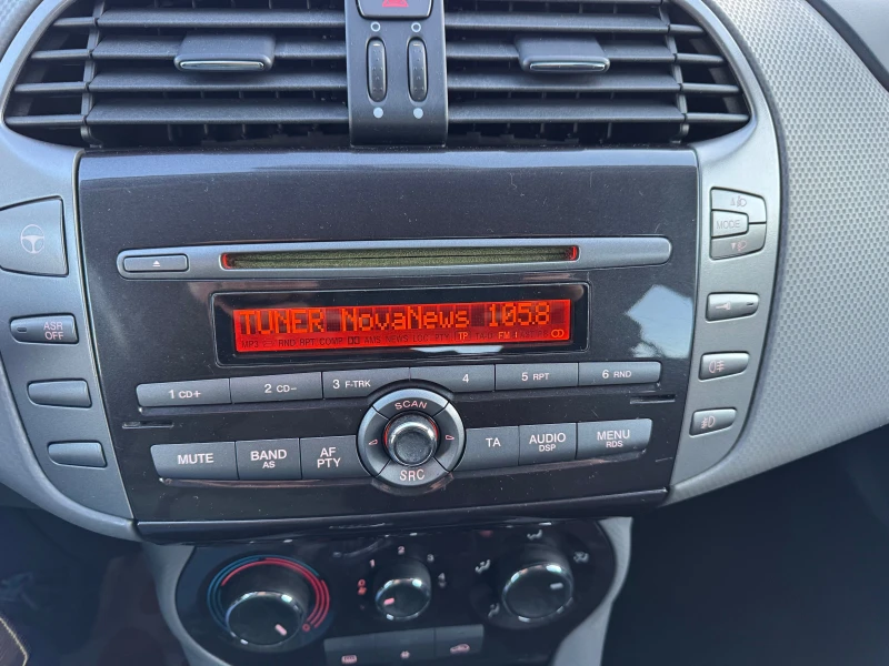 Fiat Bravo 1.6MJet, снимка 16 - Автомобили и джипове - 52938628