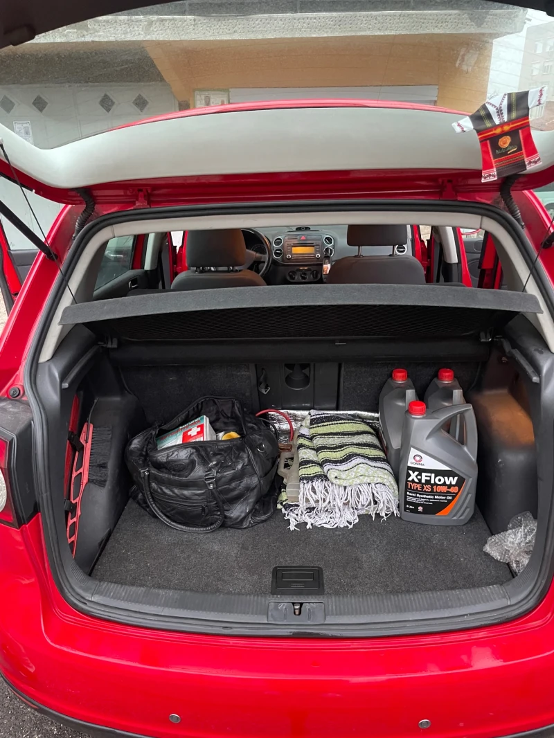 VW Golf Plus 1.9 TDI, снимка 13 - Автомобили и джипове - 53264304