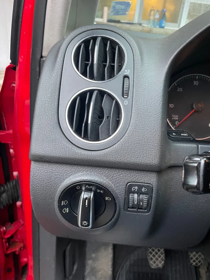 VW Golf Plus 1.9 TDI, снимка 9 - Автомобили и джипове - 53264304