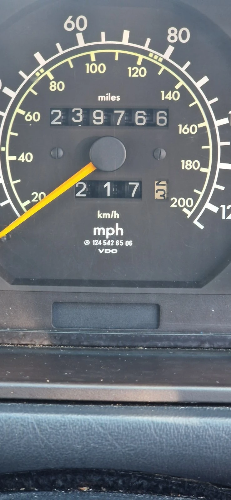 Mercedes-Benz 300 300D - изображение 5