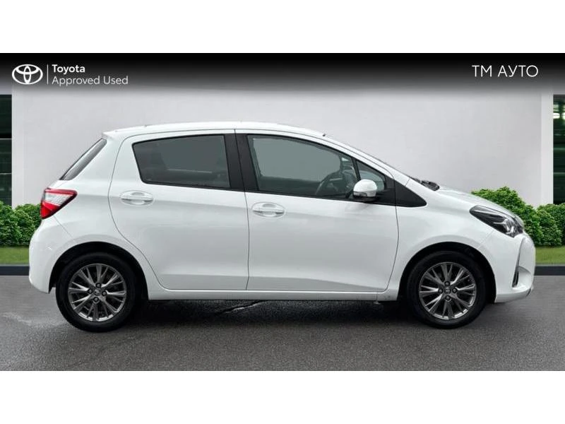 Toyota Yaris 1.5P LUNA CVT, снимка 17 - Автомобили и джипове - 54081127