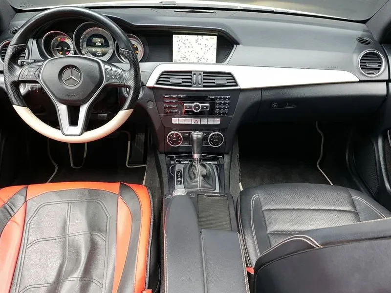 Mercedes-Benz C 220 CDI COUPE, снимка 14 - Автомобили и джипове - 54863478