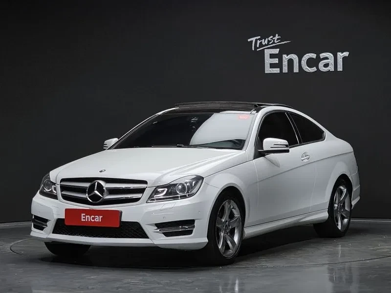 Mercedes-Benz C 220 CDI COUPE, снимка 2 - Автомобили и джипове - 54863478