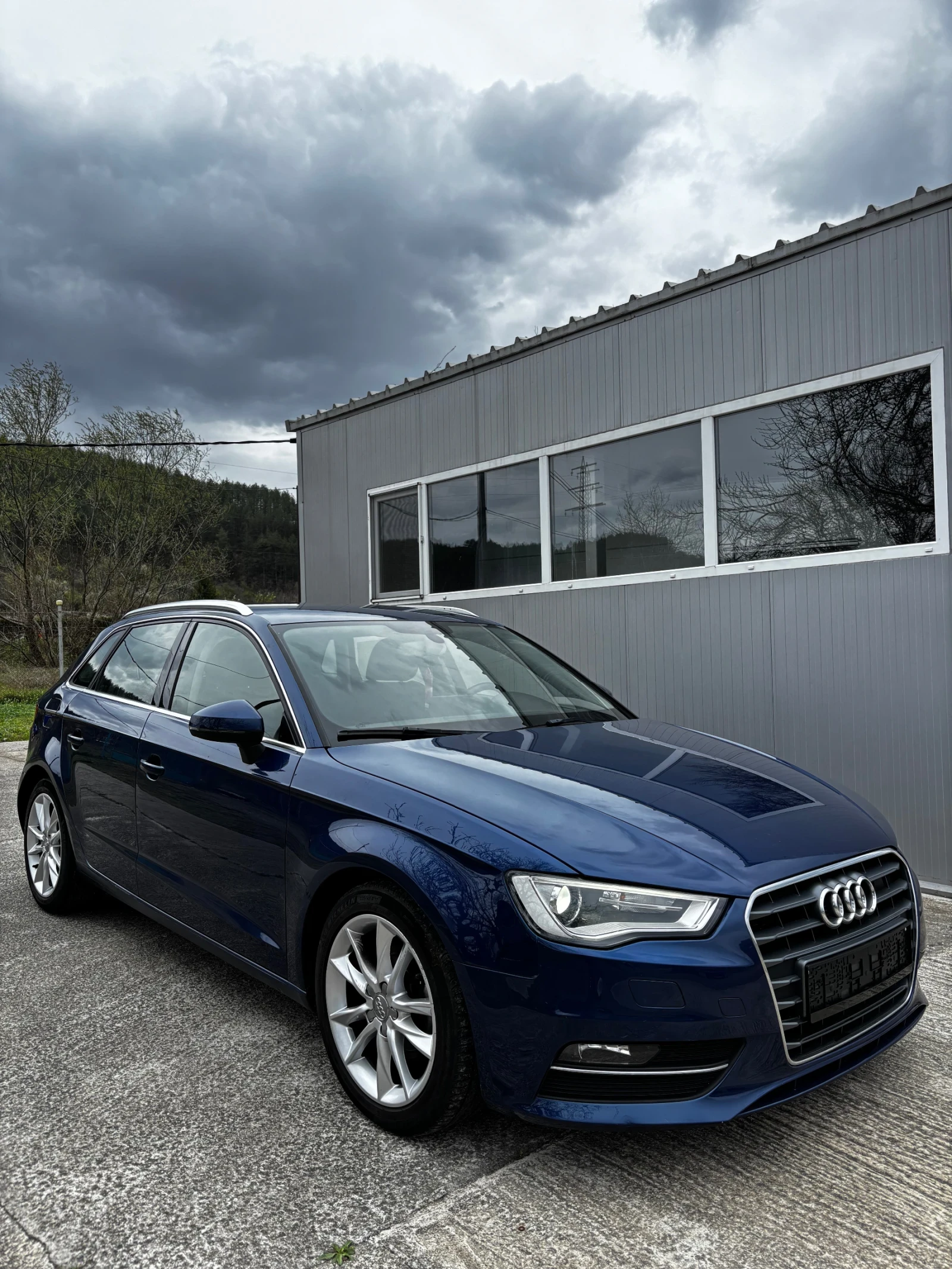 Audi A3 2.0TDI 150кс SportBack , LED ! - изображение 3