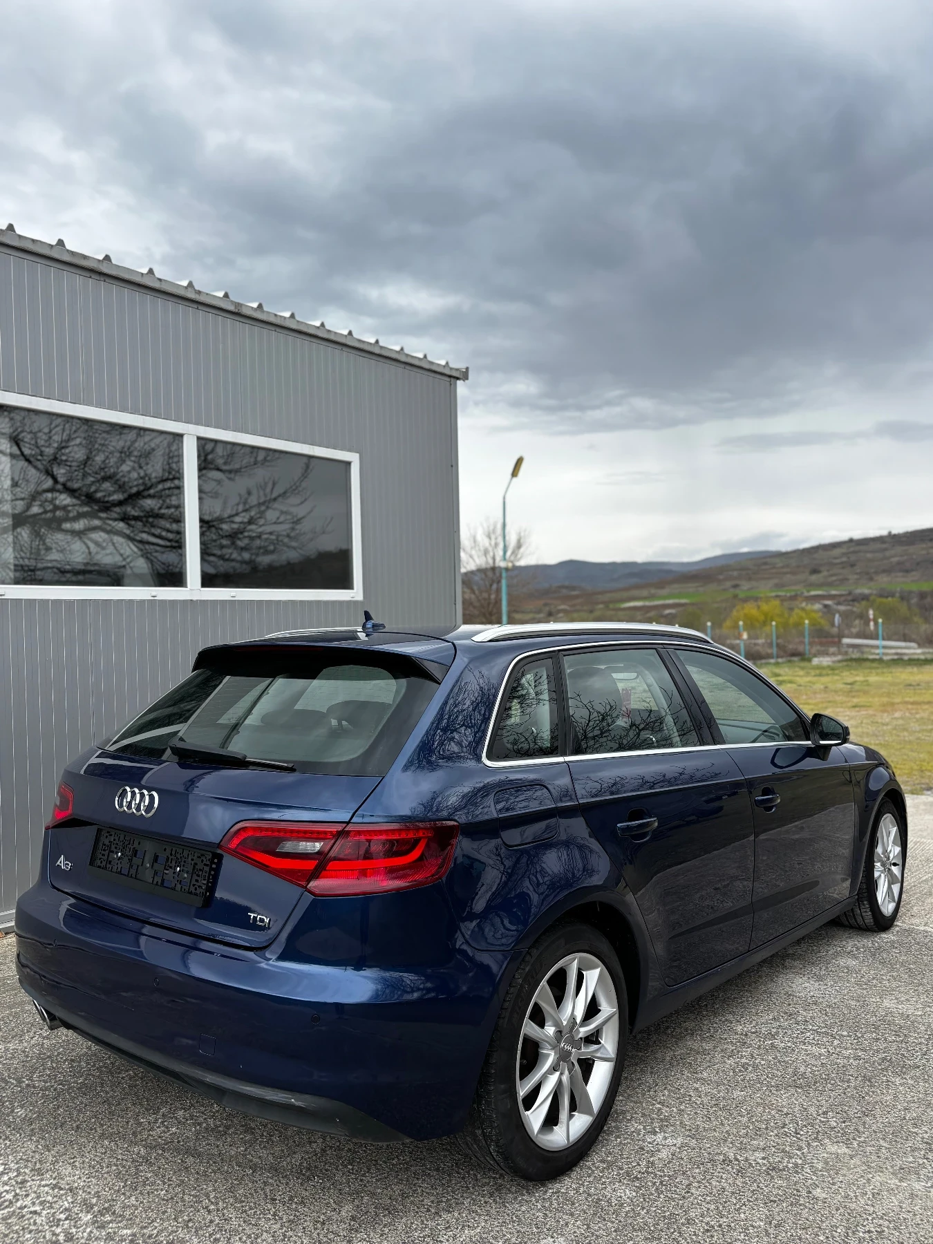 Audi A3 2.0TDI 150кс SportBack , LED ! - изображение 6