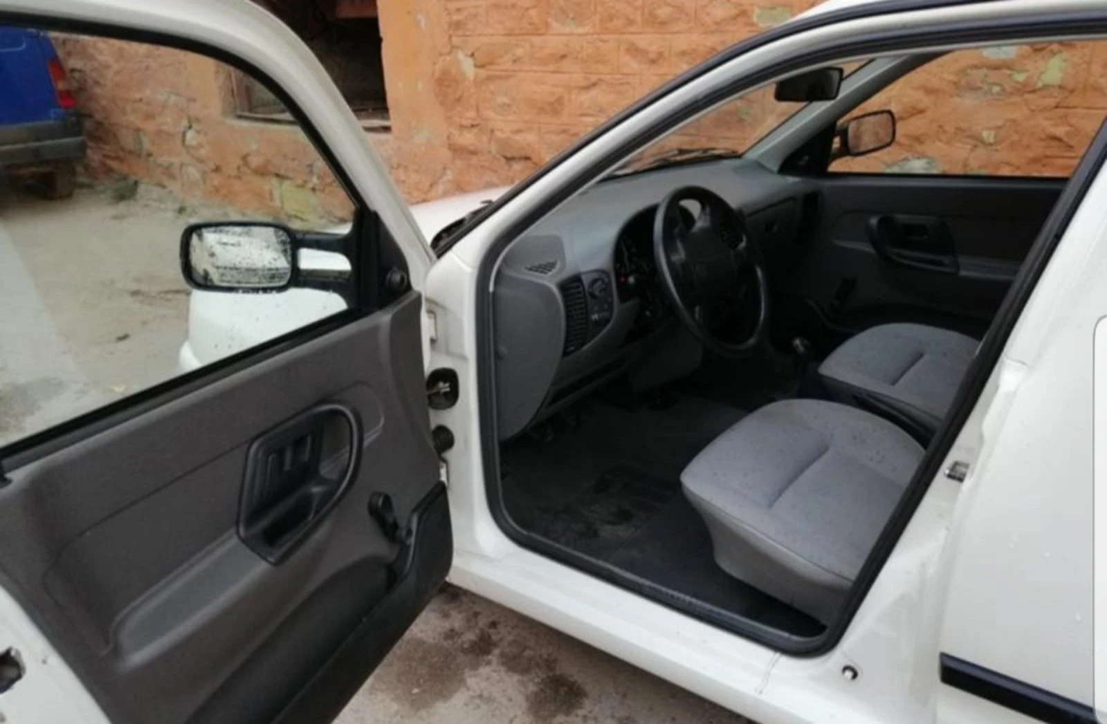 VW Caddy 1.9 SDI - изображение 4