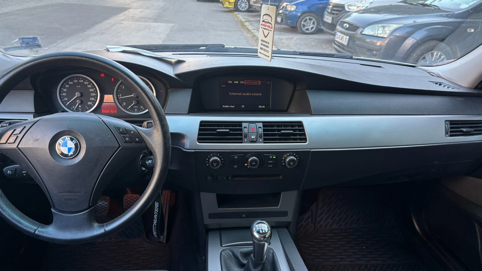 BMW 520 СЕДАН - изображение 3